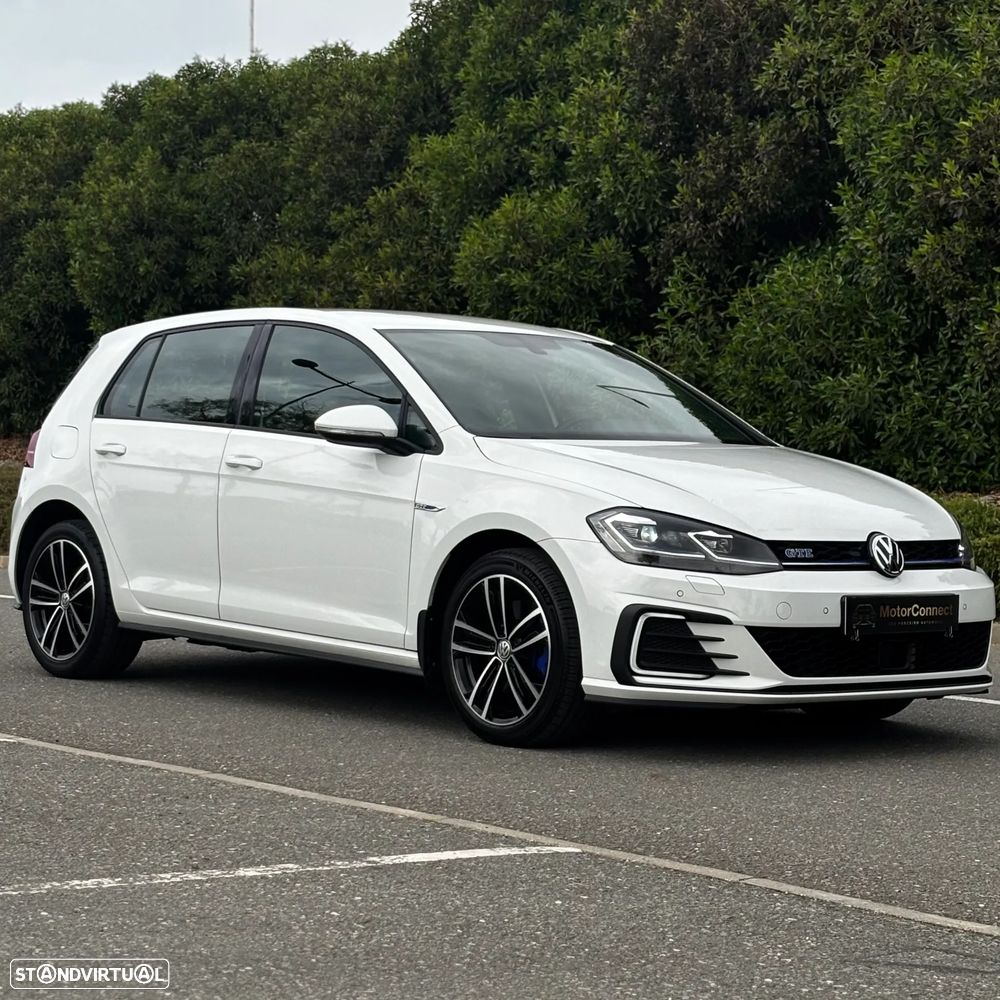 VW Golf 1.4 GTE Plug-In-Hybrid DSG - 4
