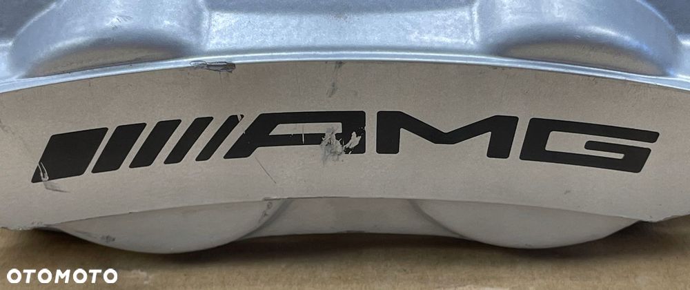 4 MERCEDES C-KLASA W 205 AMG ZACISK HAMULCOWY PRAWY PRZÓD - 4