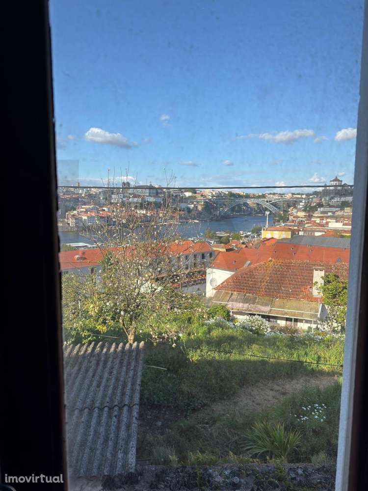 Moradia na Zona histórica de Gaia vista rio - Grande imagem: 3/20