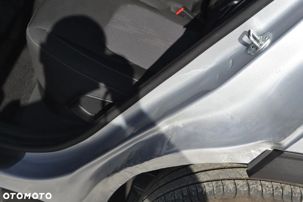 Kia Sportage 1.6 T-GDI L 2WD - 12