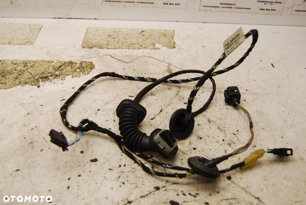 WIĄZKA DRZWI PRAWY PRZÓD 5J0971121AA SKODA FABIA II 5J0971121Q ROOMSTER PRAKTIK - 2