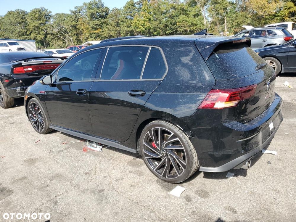 Volkswagen Golf VIII 2.0 TSI GTI DSG - 2