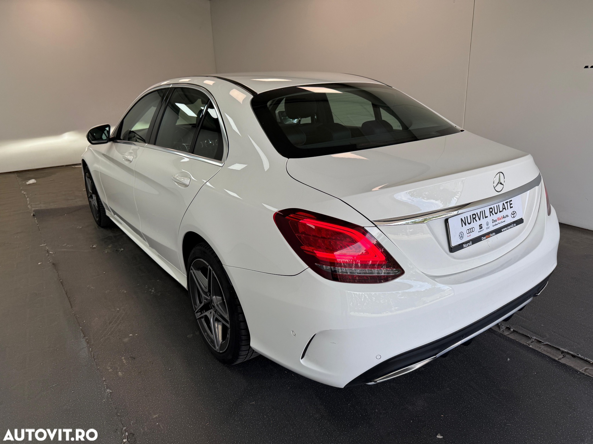 Mercedes-Benz C 200 4MATIC Aut. - 9