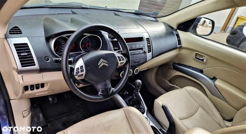 Citroën C-Crosser 2.2 HDi Exclusive - 9