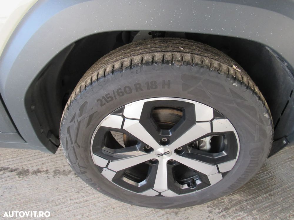 Dacia Duster 140 Journey - 6