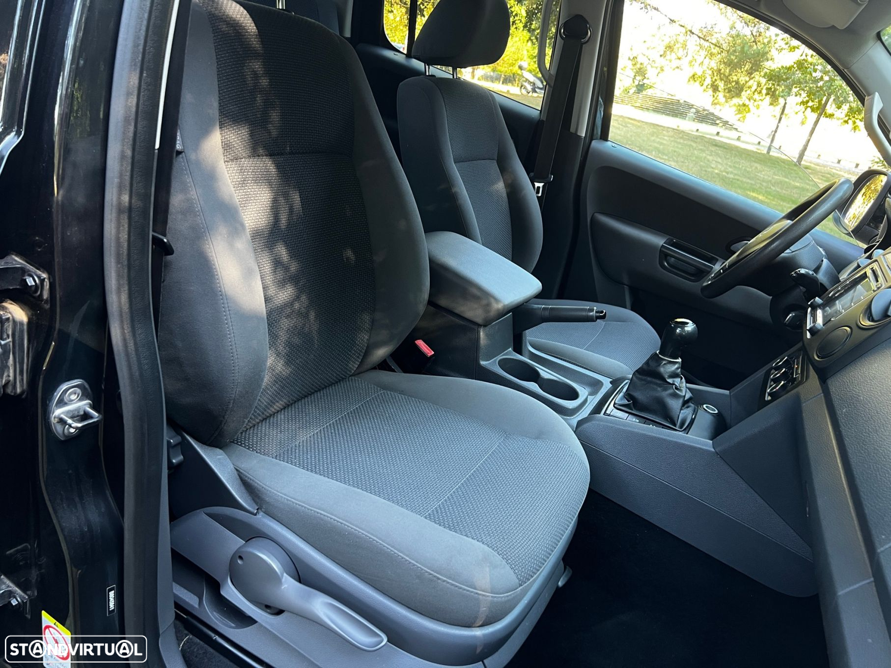 VW Amarok 2.0 BiTDI 4MOTION Trendline - 50