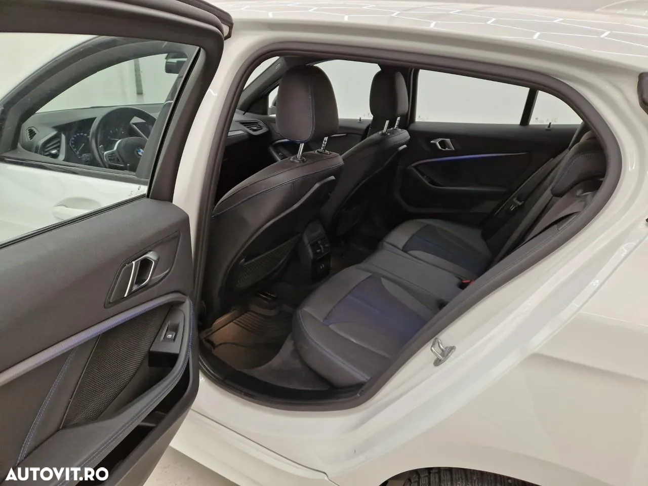 BMW Seria 1 - 10