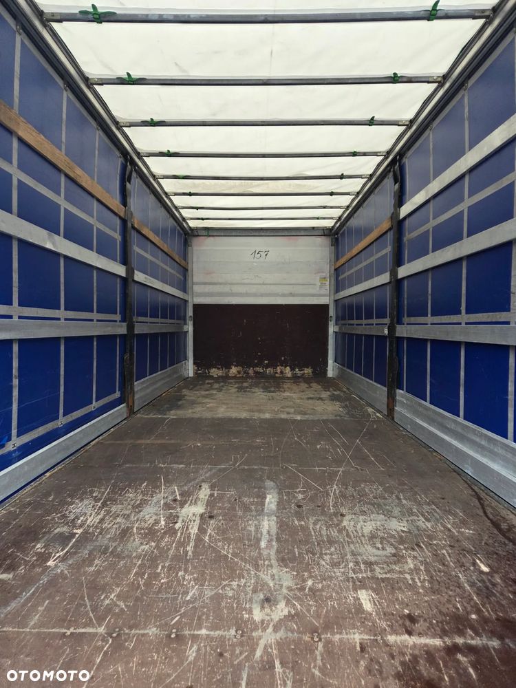 Mercedes-Benz atego - 12