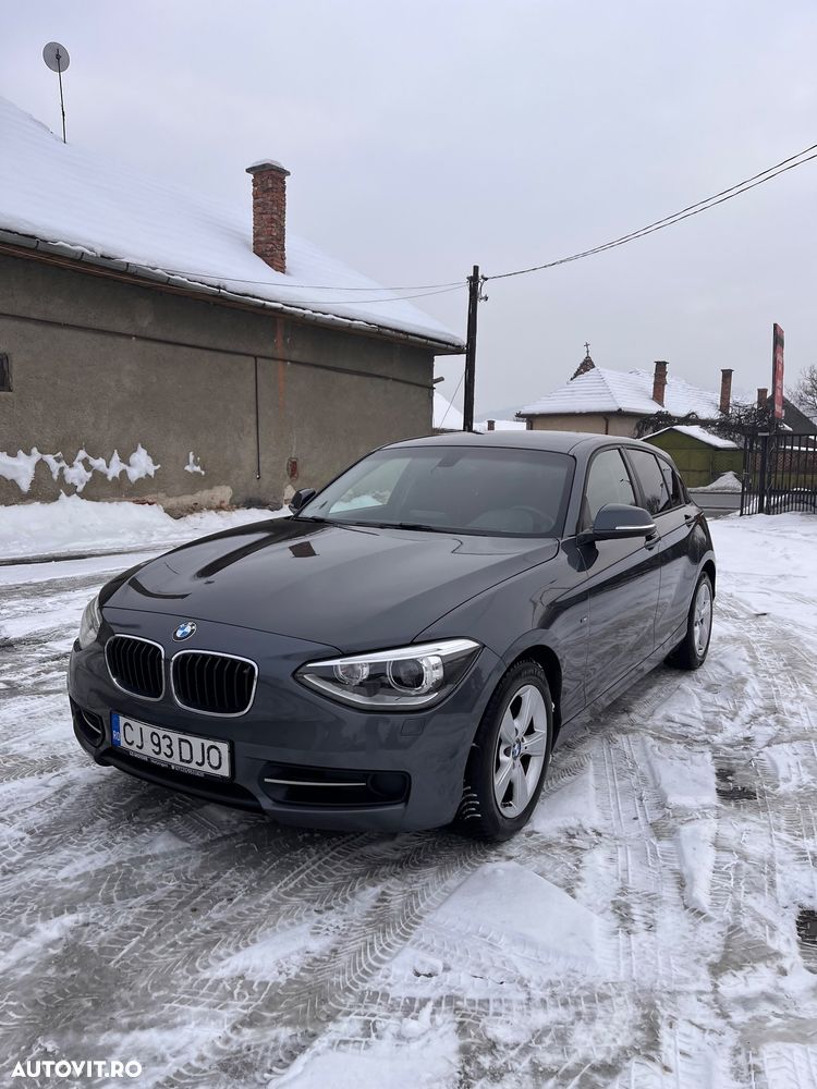 BMW Seria 1 120d Sport Line - 1