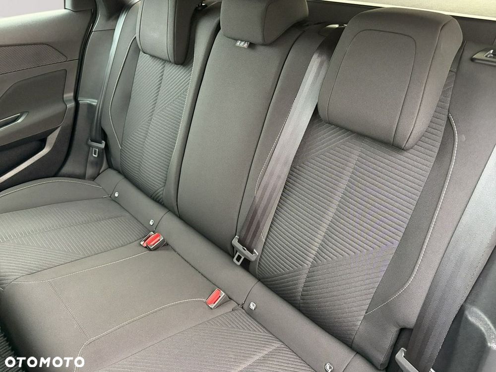 Peugeot 308 - 23