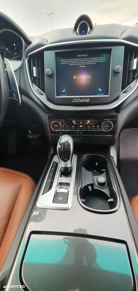 Maserati Ghibli - 20