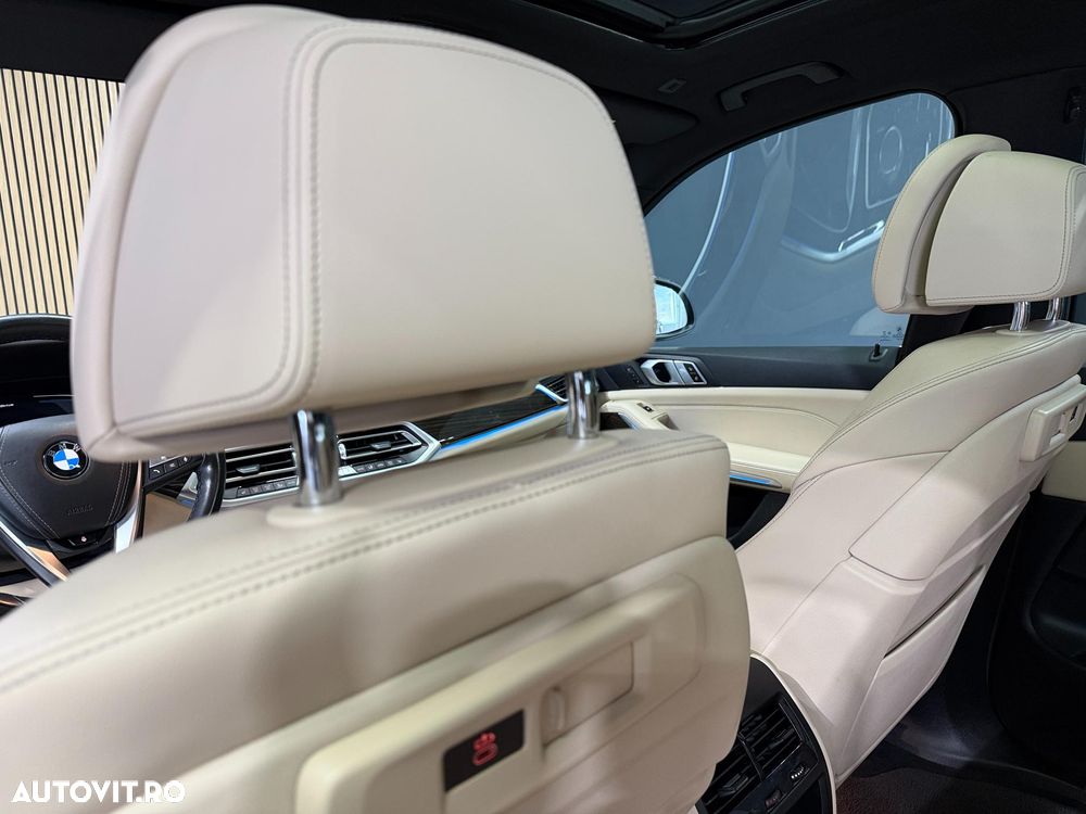 BMW X5 xDrive45e - 26