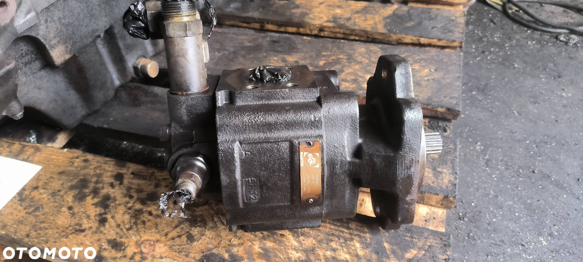 POMPA ŁADOWARKA MANITOU MLT 731 03580501 HYDRAULICZNA - 5