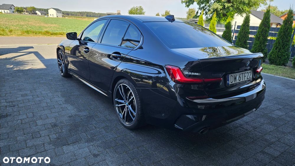 BMW Seria 3 330i xDrive M Sport sport - 7