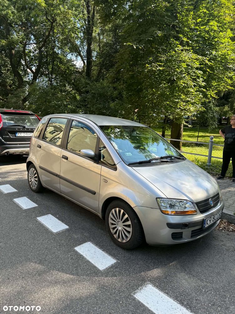 Fiat Idea 1.4 16V Dynamic - 1
