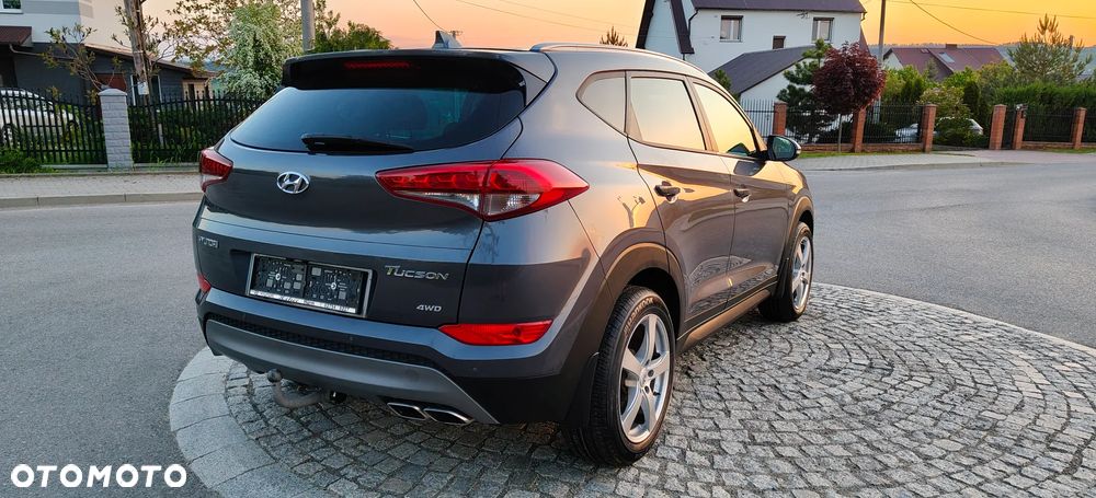Hyundai Tucson 2.0 CRDI 4WD Style - 4