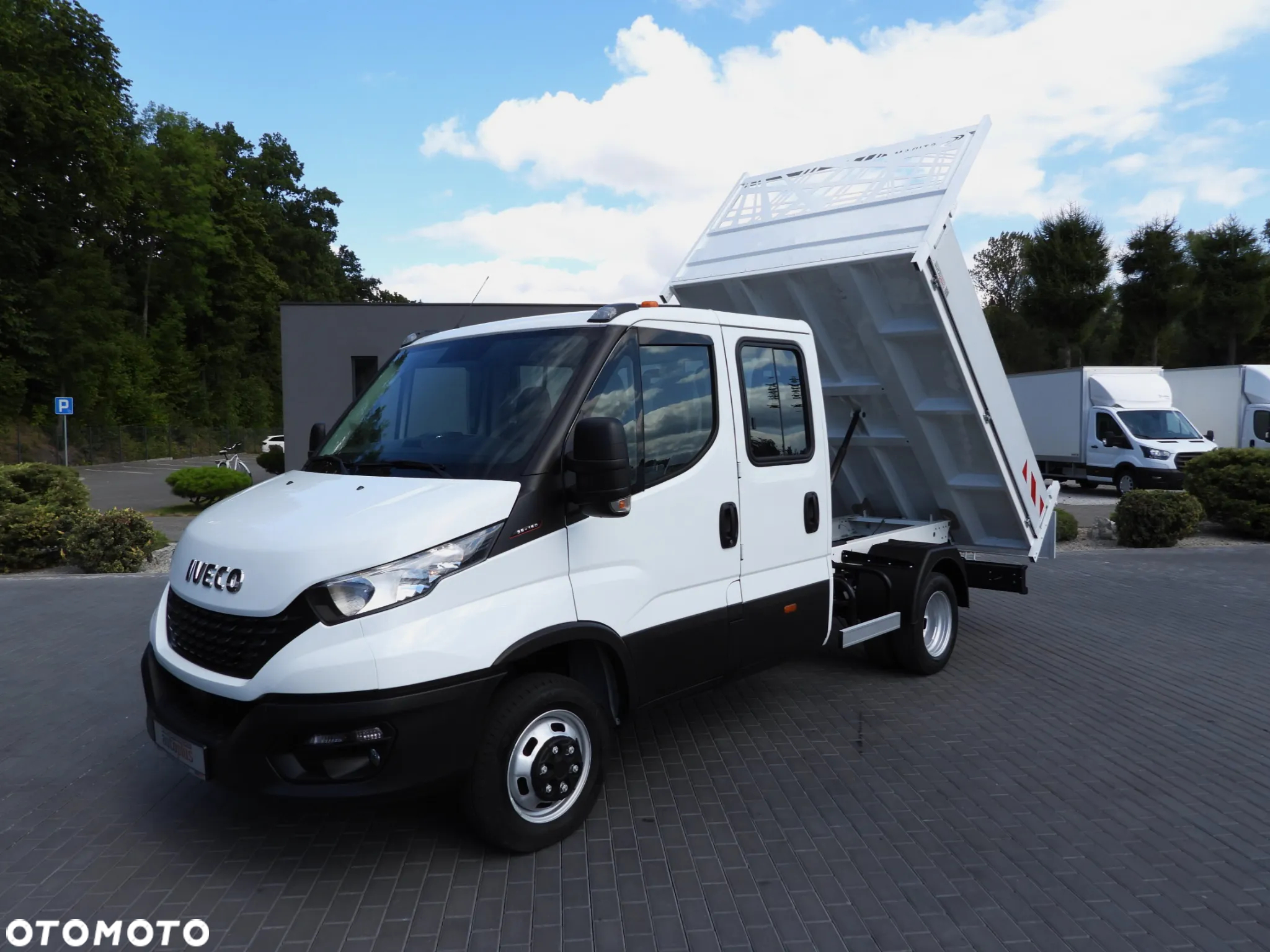 Iveco DAILY 35C16 WYWROTKA PODWÓJNA KABINA DOKA 6 MIEJSC TEMPOMAT NAWIGACJA BLIŹNIACZE KOŁA KLIMATYZACJA 160KM [ 344567 ] - 20