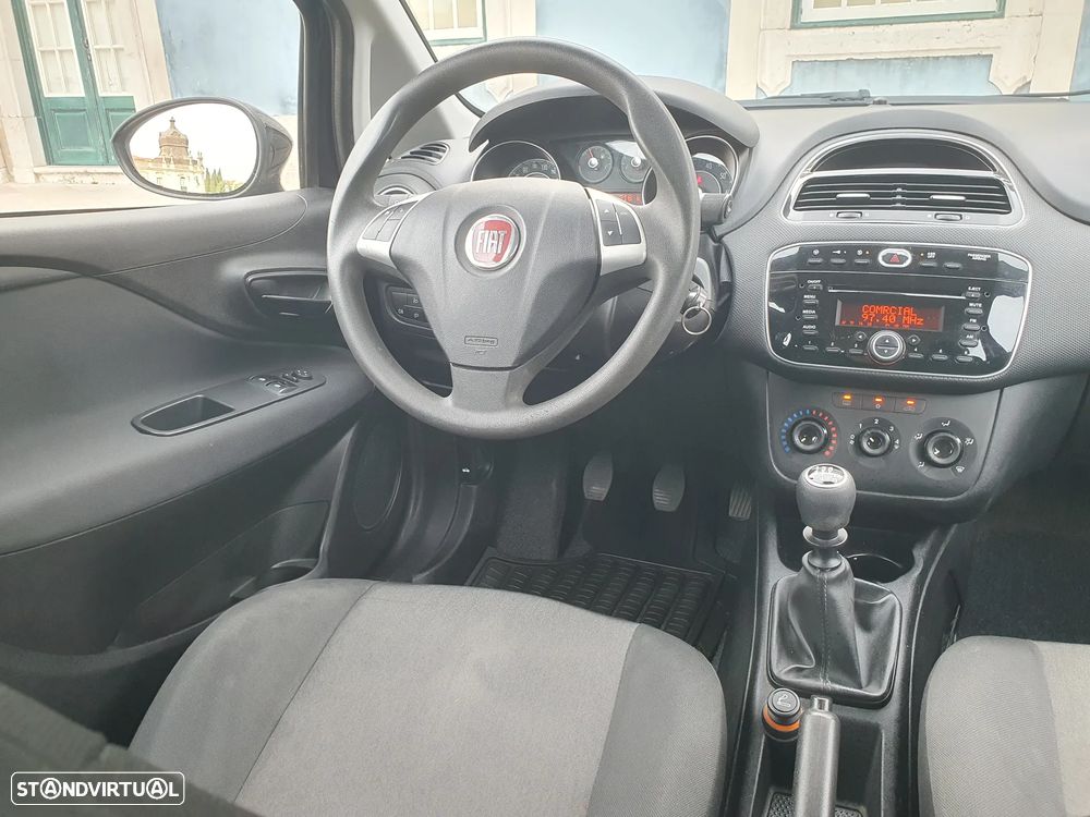Fiat Punto 1.2 Lounge Start&Stop - 24