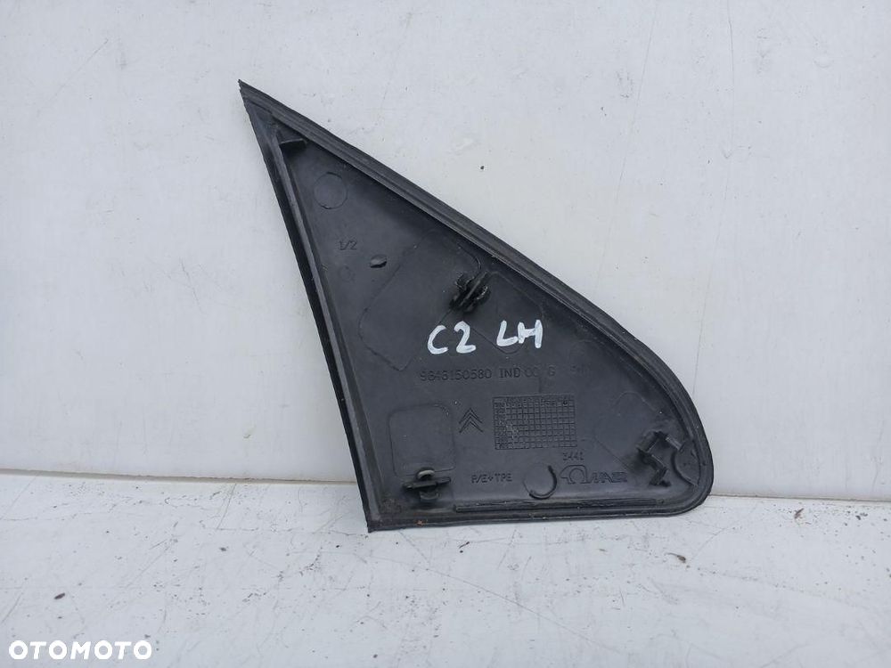 TRÓJKĄT ZAŚLEPKA BŁOTNIKA LEWA CITROEN C2 9646150580 - 2