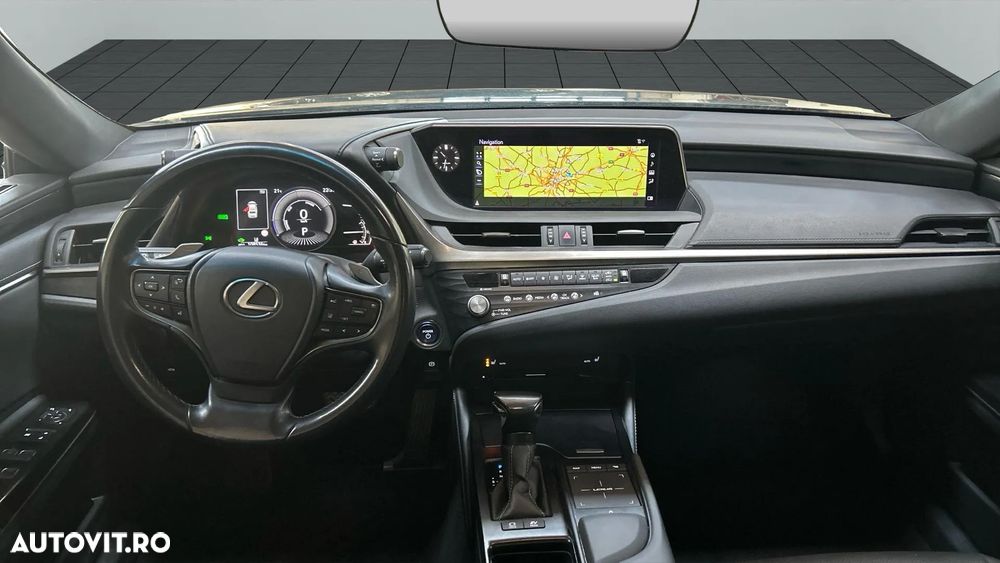 Lexus Seria ES 300h Executive Line - 3