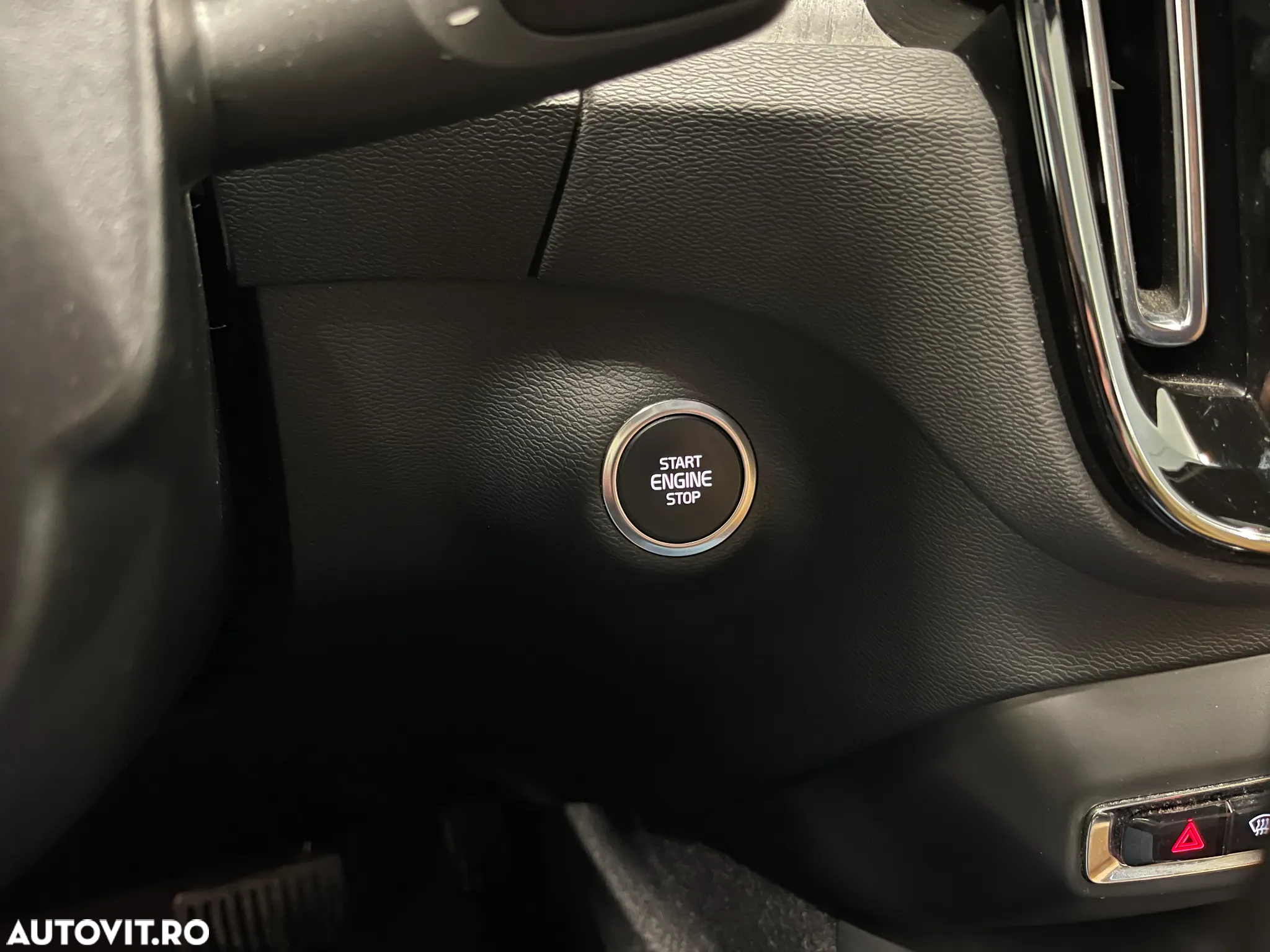 Volvo XC 40 Recharge T5 Twin Engine AT7 Inscription - 26
