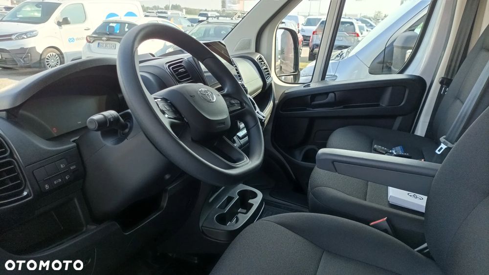 Toyota Proace Max - 2