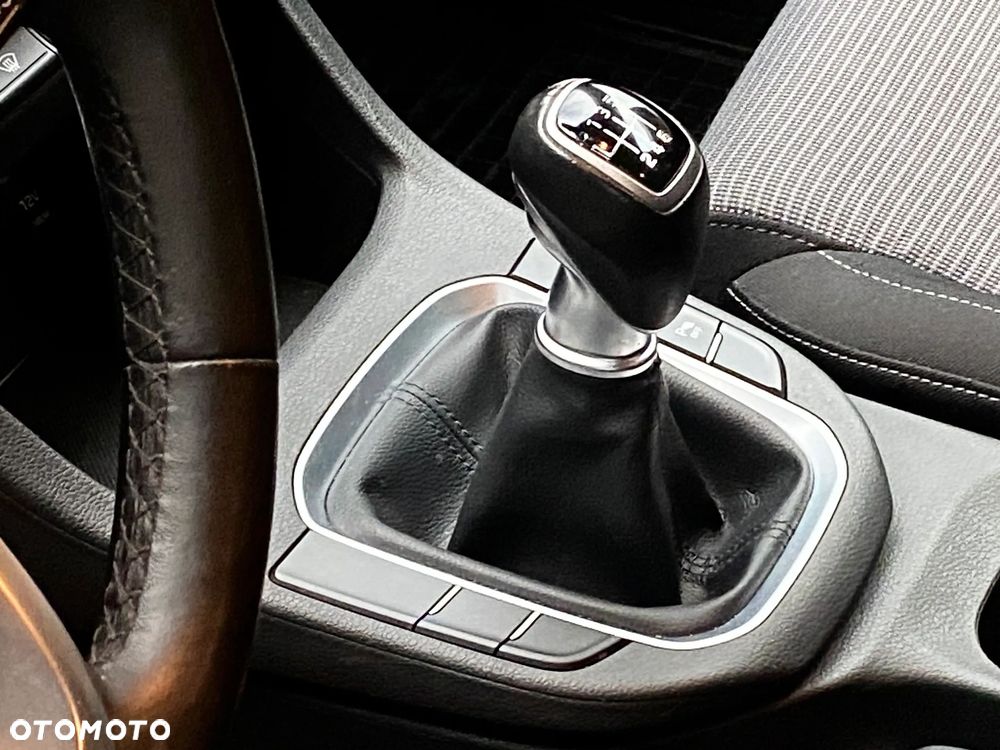 Hyundai i30 - 25