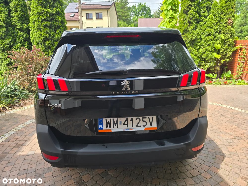Peugeot 5008 - 11