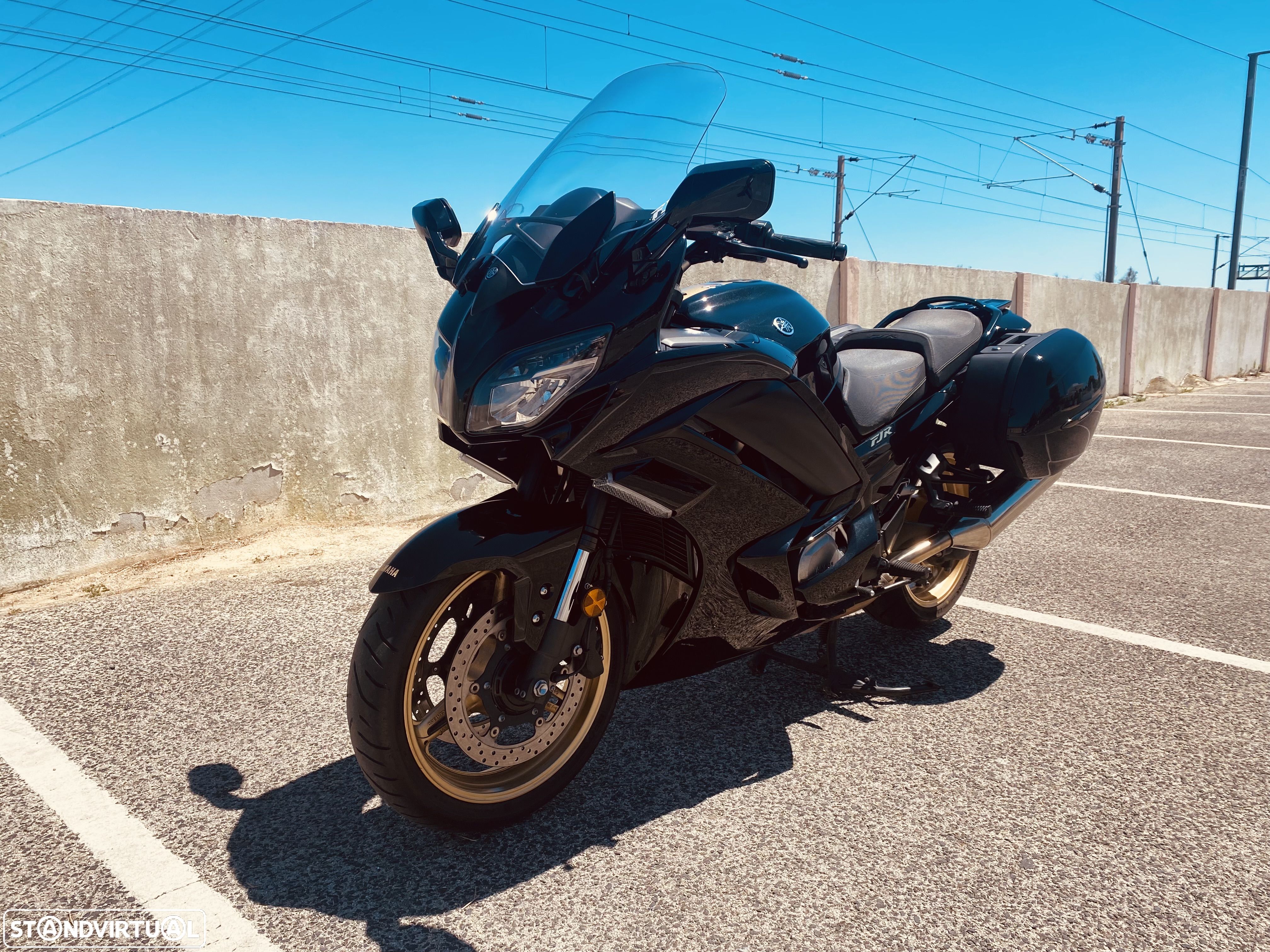 Yamaha FJR Ultimate Edition 2020 – N.º 213 • Malas Laterais • Suspensão Eletrónica • Impecável - 1