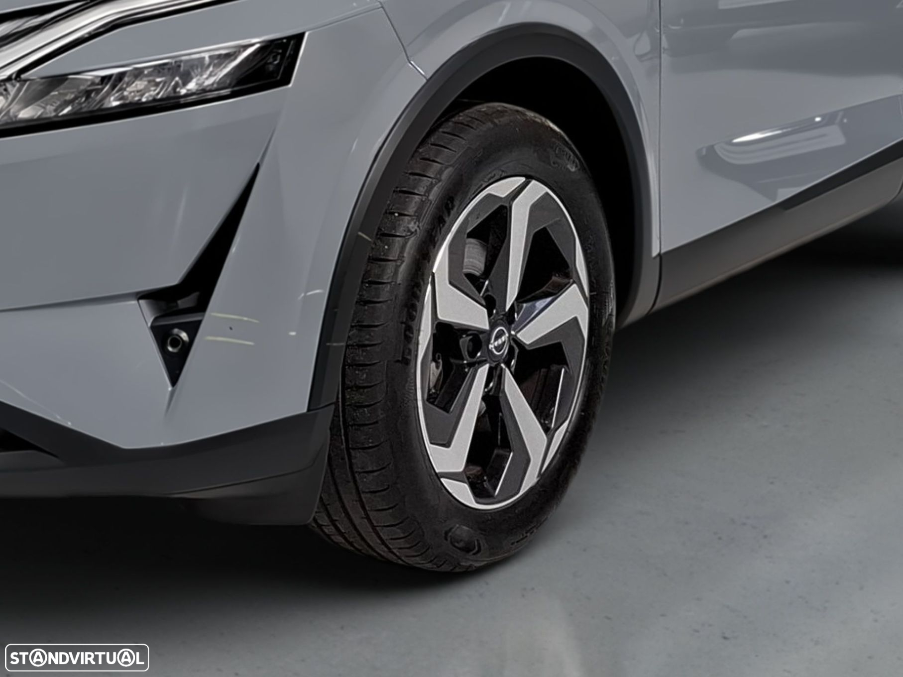 Nissan Qashqai 1.3 DIG-T N-Connecta LED+TT Xtronic - 11