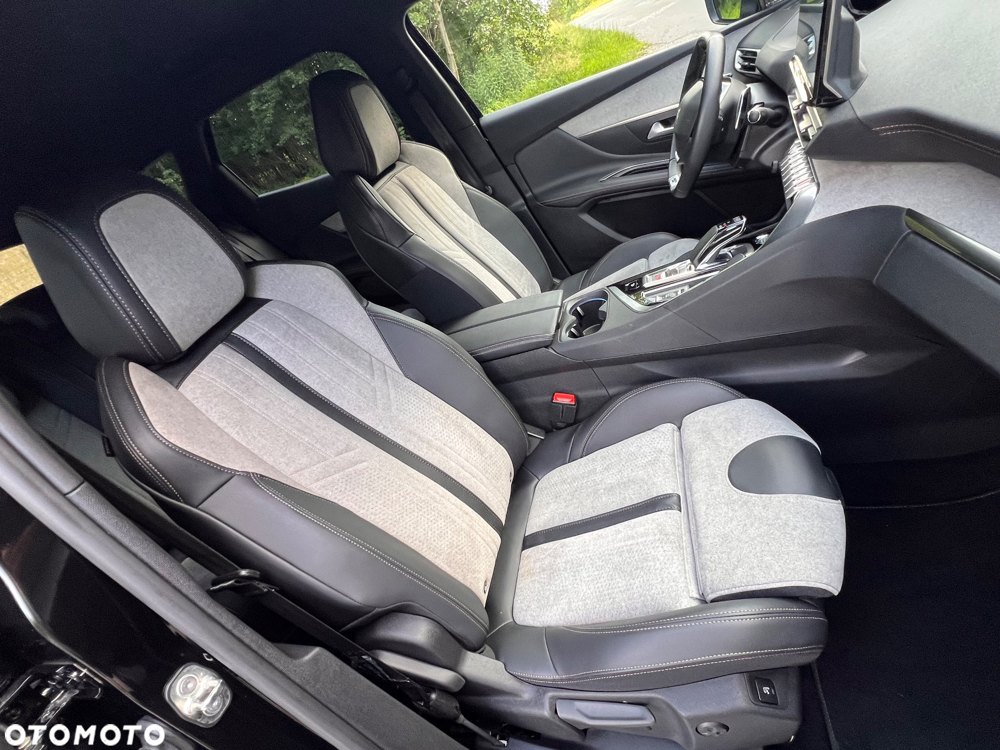 Peugeot 3008 1.6 PureTech Hybrid4 PHEV GT S&S EAT8 - 24