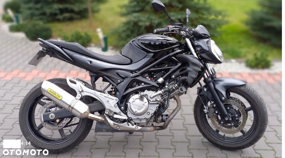 Suzuki Gladius - 4