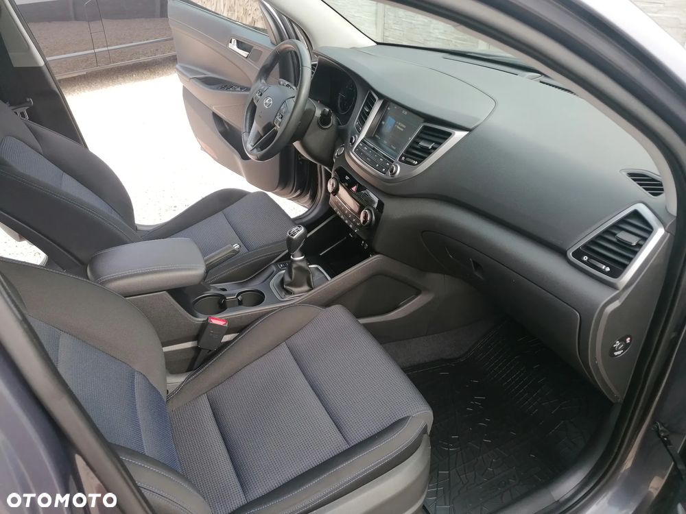 Hyundai Tucson 2.0 CRDI 4WD Style - 10