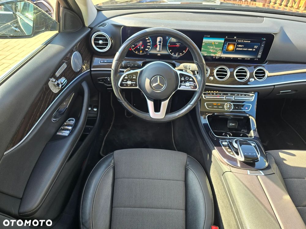Mercedes-Benz Klasa E - 7
