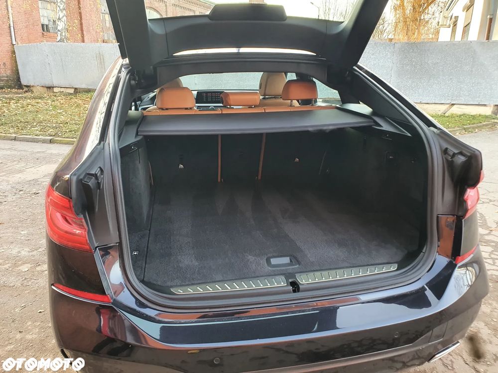 BMW 6GT 630d xDrive M Sport - 24