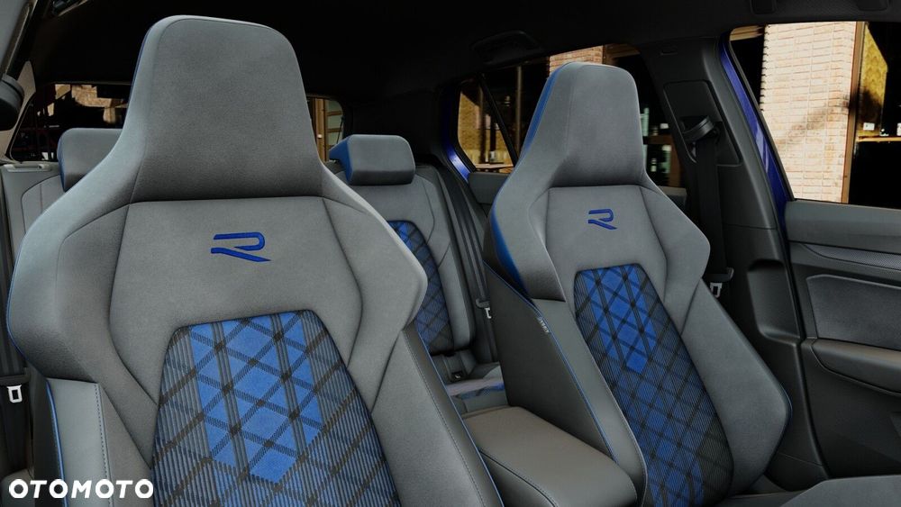 Volkswagen Golf - 11