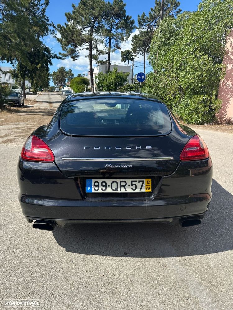 Porsche Panamera Platinum Edition - 5