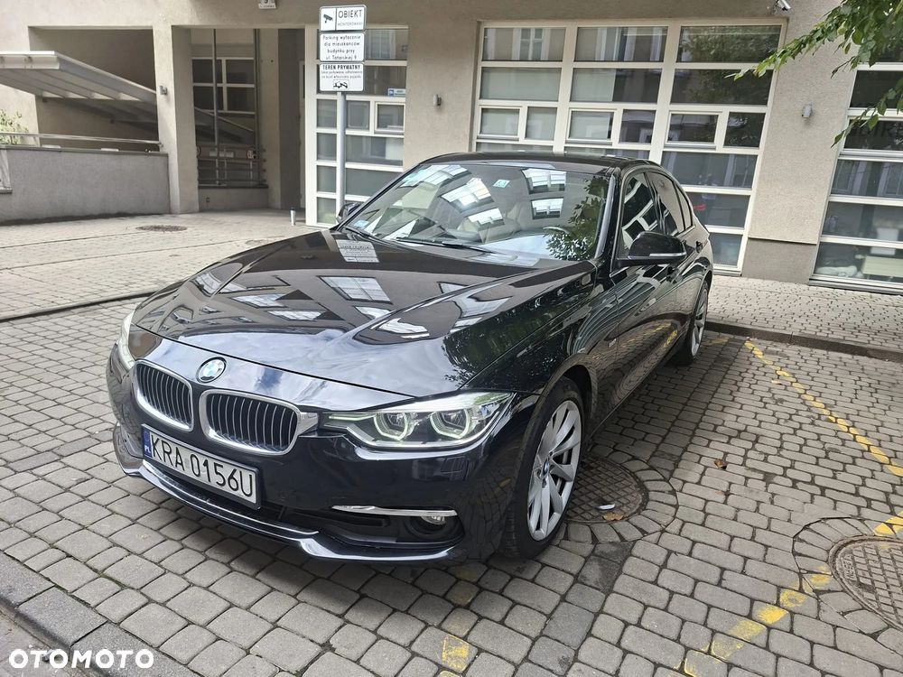 BMW Seria 3 320d Luxury Line - 1
