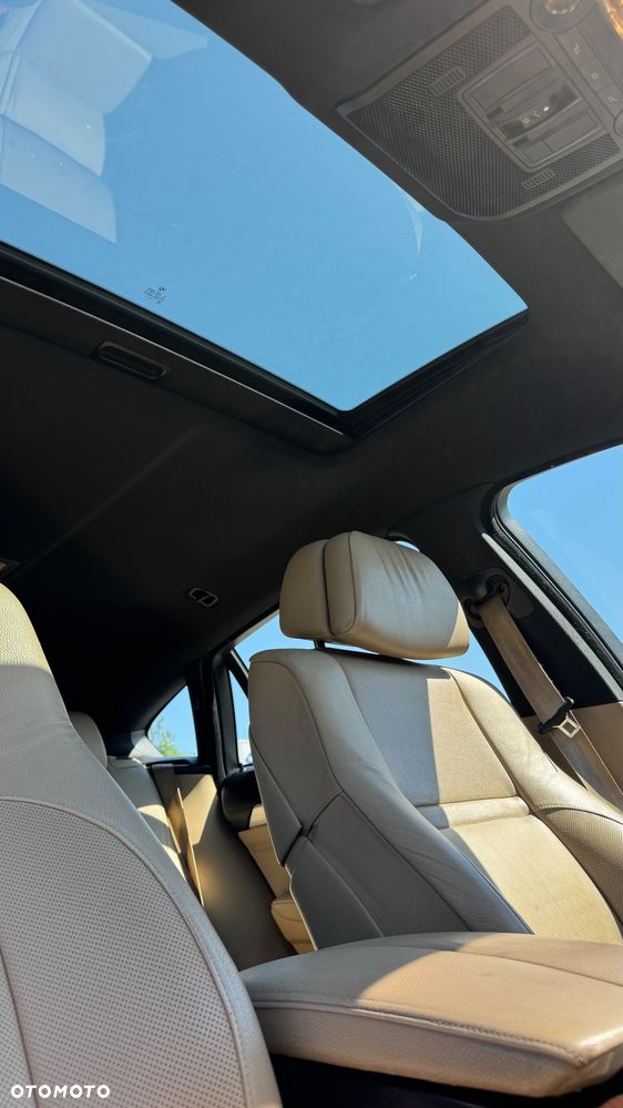 BMW X6 50i xDrive - 18