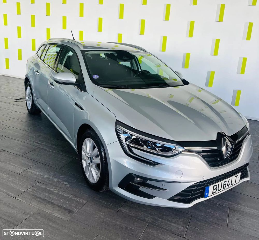 Renault Mégane E-Tech - 1