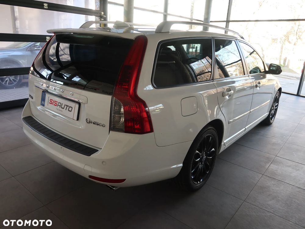 Volvo V50 D3 Momentum - 4
