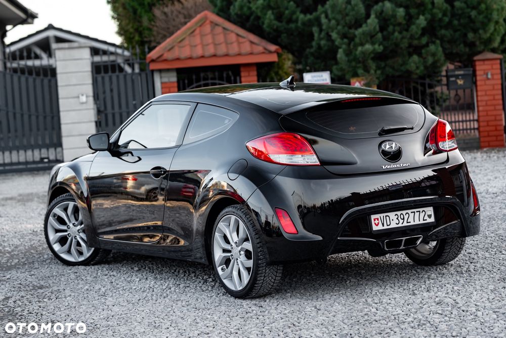 Hyundai Veloster 1.6 Premium - 14