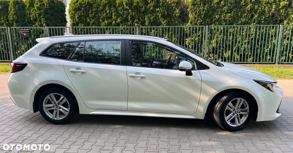 Toyota Corolla 1.8 Hybrid GPF Comfort - 3