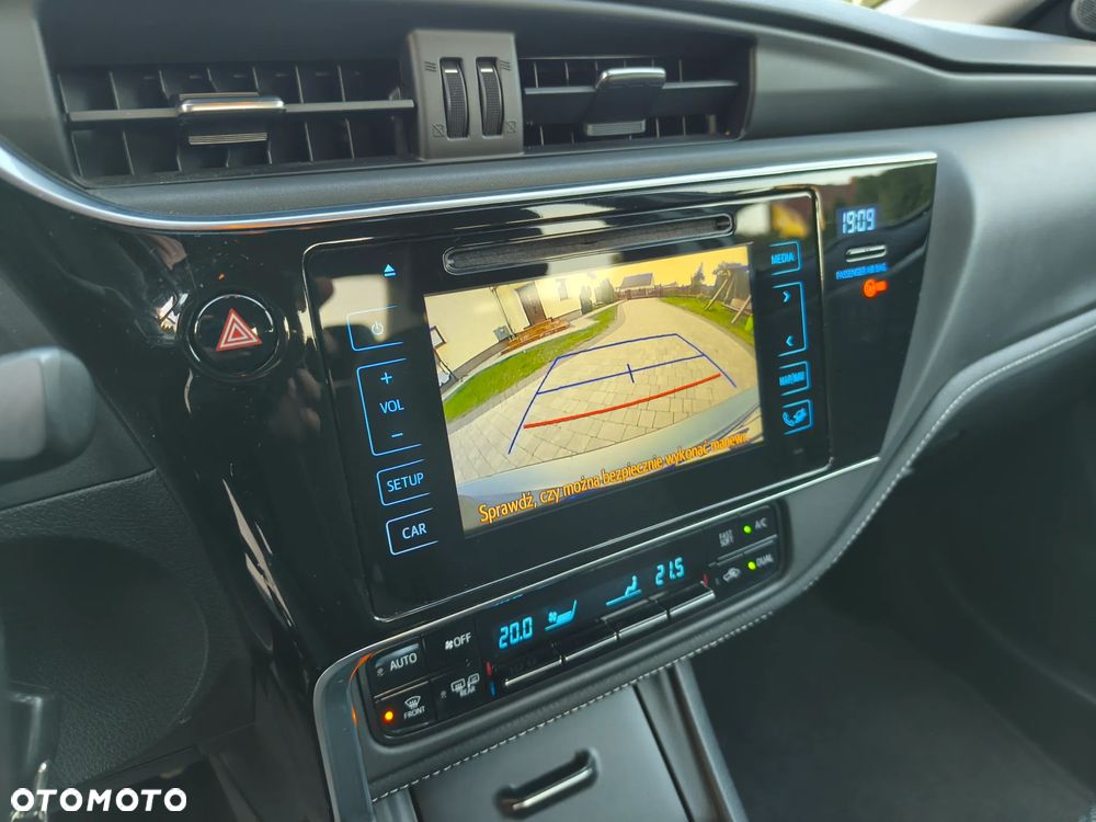 Toyota Corolla 1.6 Prestige EU6 - 5