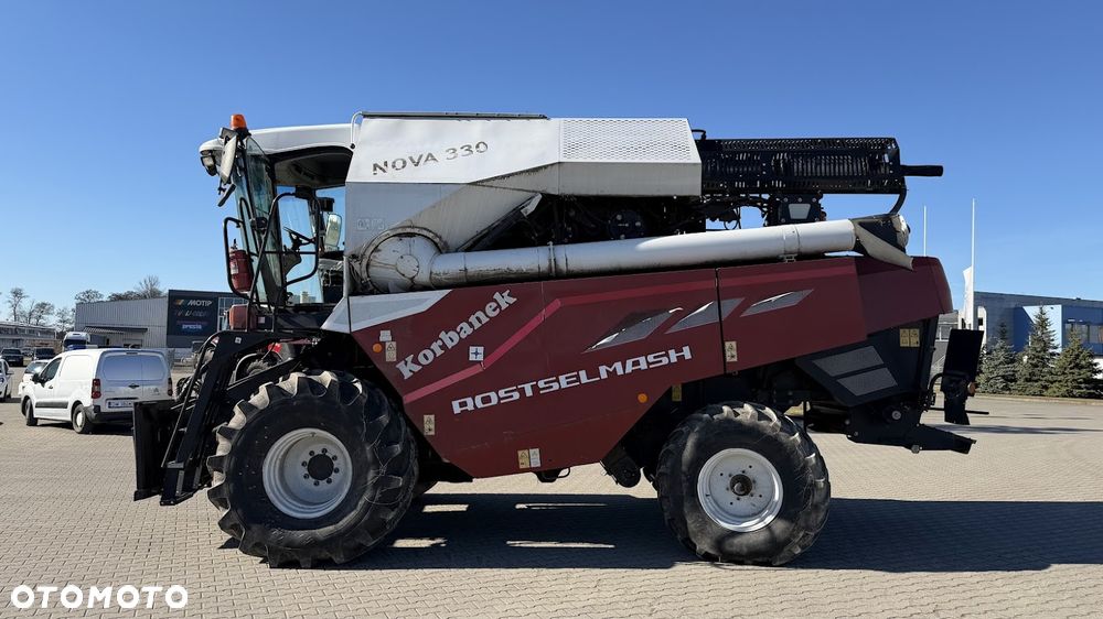 Rostselmash Nova 330 - 8