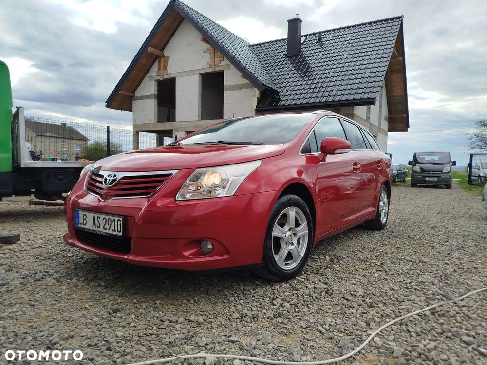 Toyota Avensis - 14