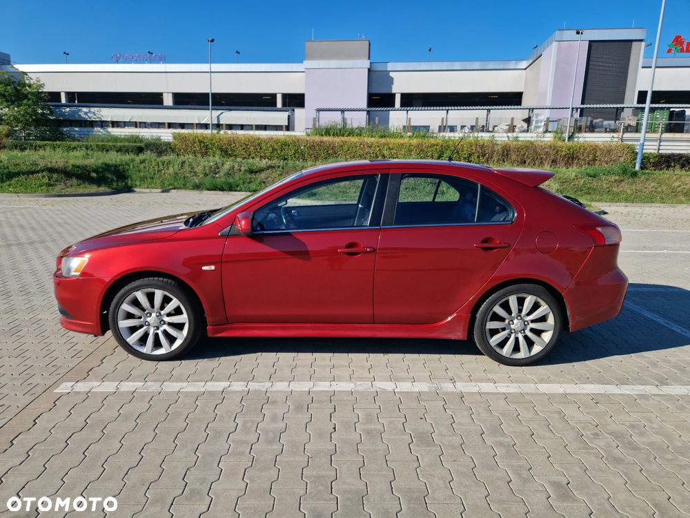 Mitsubishi Lancer 1.8 Intense - 2