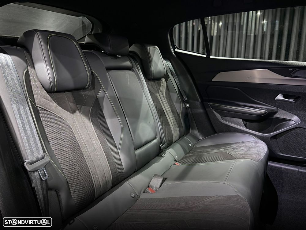 Peugeot 408 1.6 Hybrid GT e-EAT8 - 37