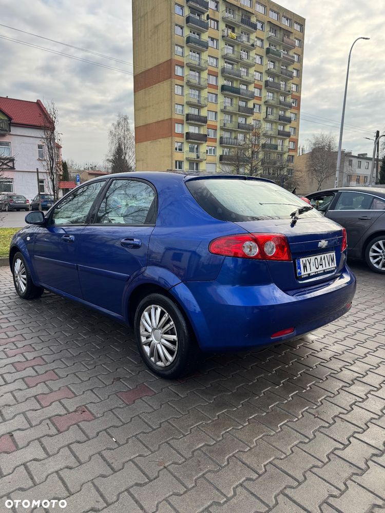 Chevrolet Lacetti 1.6 SE / Star - 4