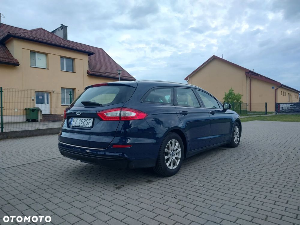 Ford Mondeo 2.0 TDCi STart-Stopp Trend - 33
